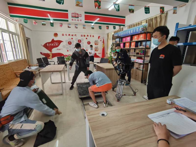 追星女孩心理学分析报告：云浮广告片拍摄公司揭秘饭圈应援式传播逻辑